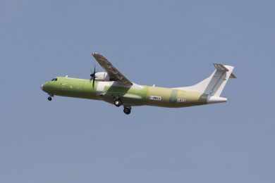 ATR 72-600F cargueiro voa pela primeira vez