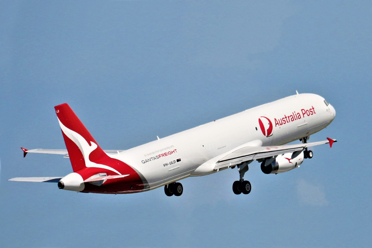 Airbus A321P2F - Qantas