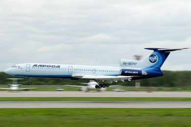 Relíquia soviética: Tu-154 se despede do serviço comercial na Rússia