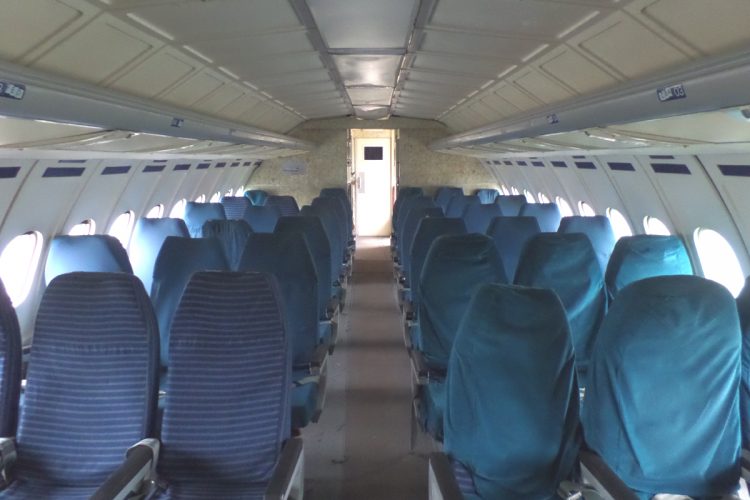 Cabine de passageiros do Tu-154