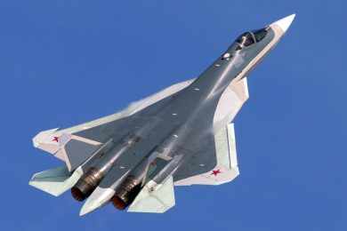 Caça russo Su-57 tem “invisibilidade” questionada por entidade britânica