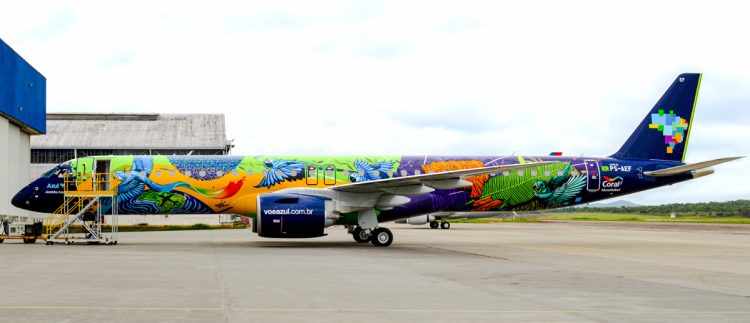 Embraer E195-E2 - Ararinha Azul