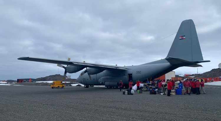 C-130B Hercules - Força Aérea Uruguaia