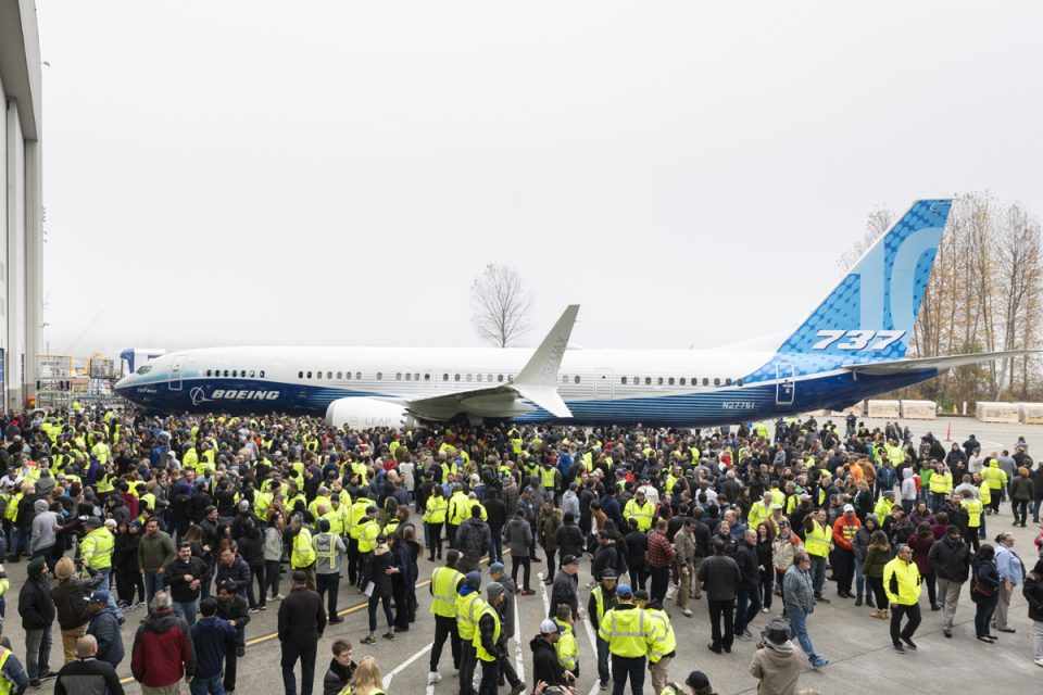 Boeing 737 MAX 10 