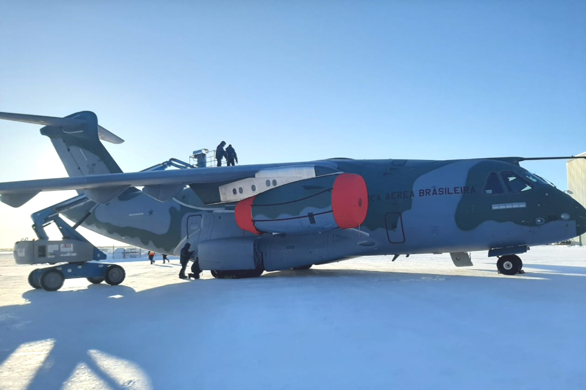 Embraer KC-390 no Alasca