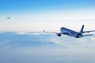 Airbus faz voo em formação com dois A350 para testar conceito sustentável
