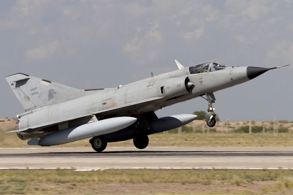 Caça Mirage III da Força Aérea Argentina