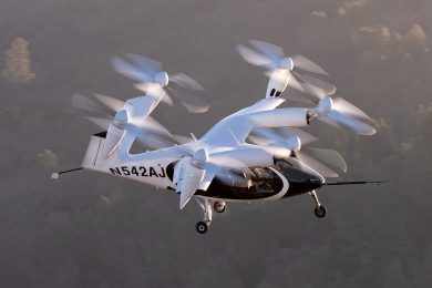 Mais um eVTOL no ar: modelo de produção da Joby Aviation completa primeiro voo