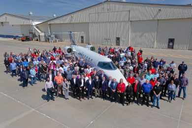 Após 60 anos de produção, Bombardier entrega último jato executivo Learjet