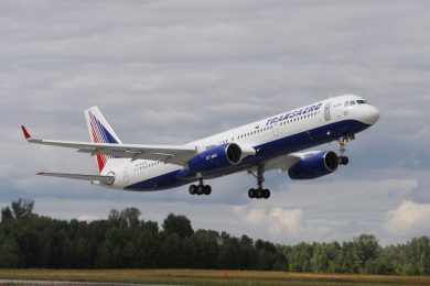Rússia inicia produção de 20 jatos Tu-214 para substituir aviões do Ocidente