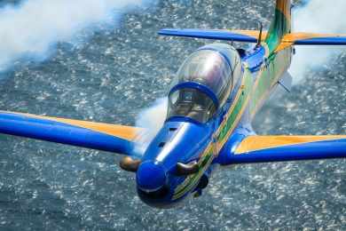 Super Tucano da Esquadrilha da Fumaça cai no interior de São Paulo