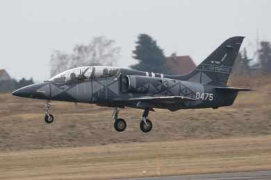Uruguai mostra interesse pelo treinador avançado L-39NG