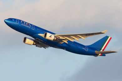 Lufthansa oficializa proposta para adquirir fatia minoritária da ITA Airways