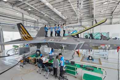 Caça sul-coreano KF-21 Boramae já conta com versão de dois lugares