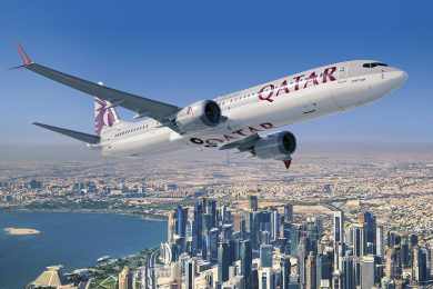 Qatar Airways firma acordo para receber 25 737 MAX 10