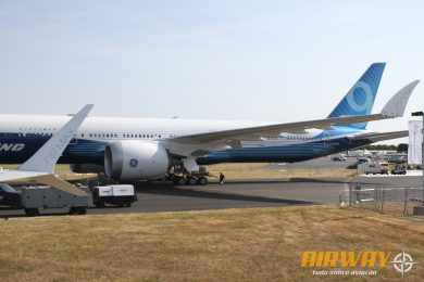 Por dentro dos gigantes 777-9 e 737 MAX 10