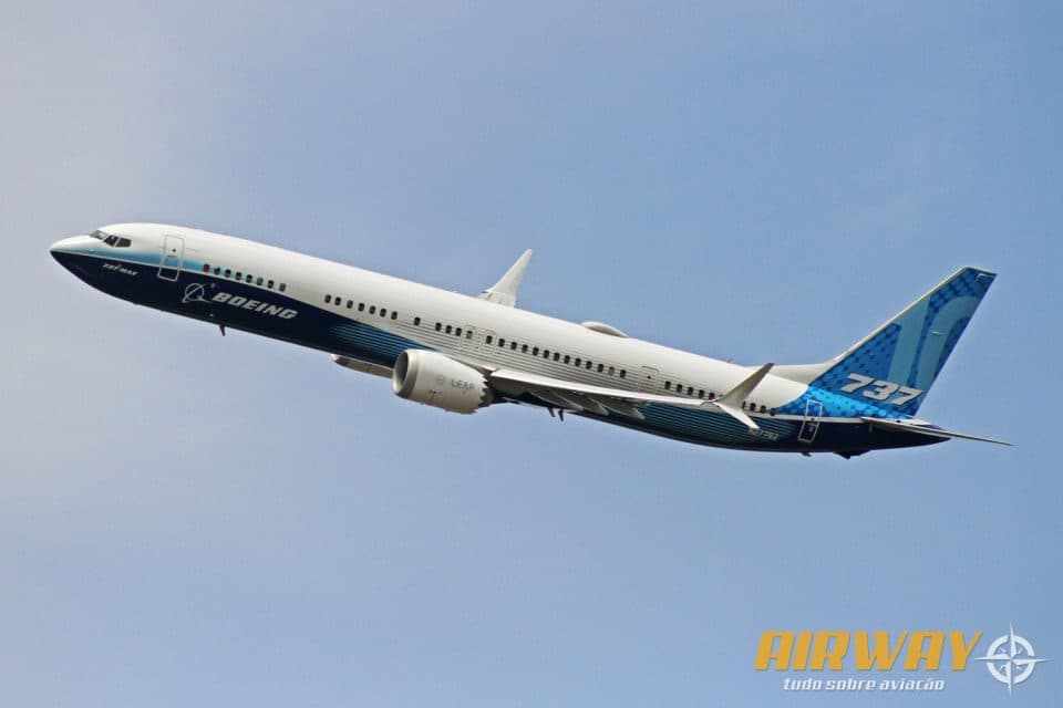 Boeing 737 MAX 10 