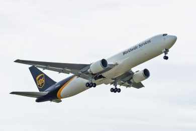 UPS adquire mais oito 767 cargueiros da Boeing