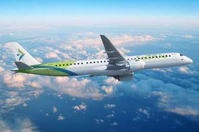 Companhia SalamAir, do Omã, assina acordo para 12 jatos E195-E2 da Embraer