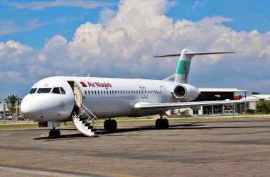 Fokker 100 utilizado pela QantasLink