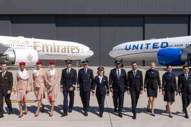 Antes ‘inimigas’, United e Emirates anunciam ampla parceria