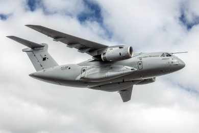 Em vídeo, Embraer mostra primeiro KC-390 de Portugal em voo
