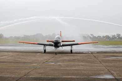 Instituto de Pesquisas e Ensaios em Voo recebe um T-27M Tucano modernizado