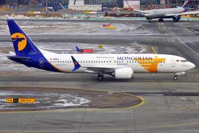 Boeing 737 MAX volta a realizar voo comercial para a China