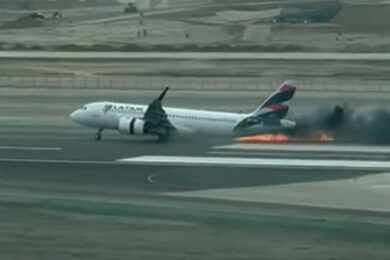 Airbus A320neo da LATAM se choca com caminhão de bombeiros na decolagem em Lima