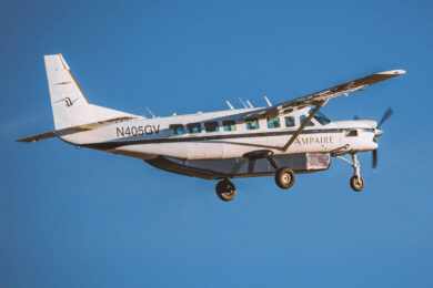 Avião com motor híbrido: Eco Caravan completa primeiro voo