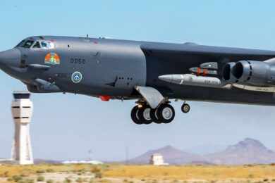 Força Aérea dos EUA lançou primeiro míssil hipersônico completo