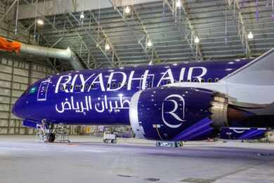 Nova gigante do Oriente Médio, Riyadh Air revela primeira pintura de suas aeronaves