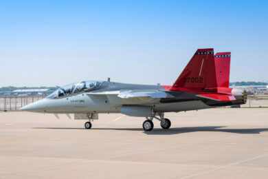 Boeing obteve certificação militar para o treinador avançado T-7A Red Hawk