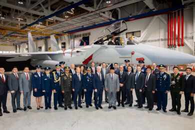 Boeing reconhece que venda de caças F-15EX para a Indonésia fracassou