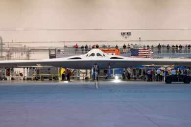 A Northrop Grumman tem alguns B-21 em produção nos EUA
