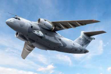 Mais um cliente! República Tcheca escolhe o Embraer C-390 Millennium como seu novo cargueiro militar
