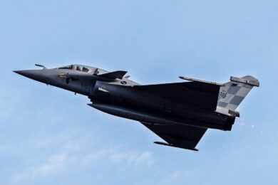Croácia recebe primeiro caça Dassault Rafale da França