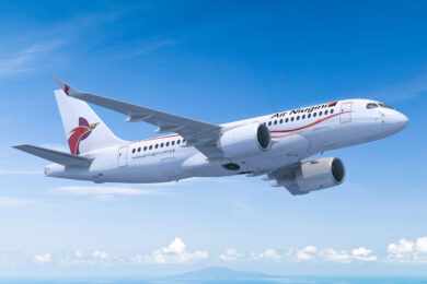 A Air Niugini vai contar com oito A220-100 e três A220-300