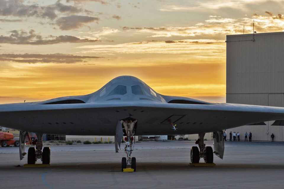 Bombardeiro furtivo B-21 Raider