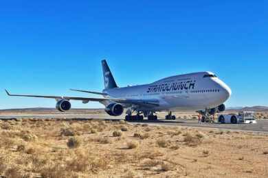 Stratolaunch recebe o Boeing 747 ex-lançador de foguetes da Virgin Orbit