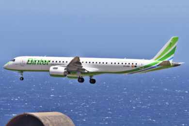 Embraer entregou o 100º jato da nova família E2 de aviões comerciais