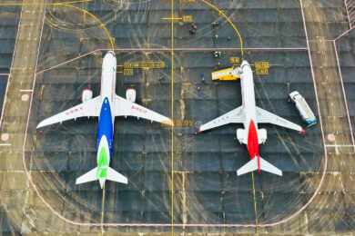 O C919 e o ARJ21 (VIA)