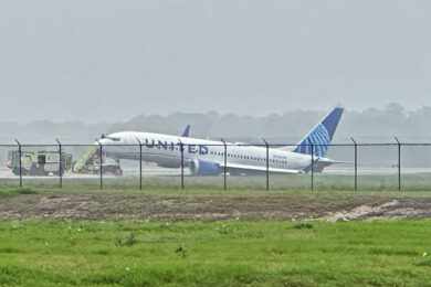 Boeing 737 MAX que saiu da pista em Houston