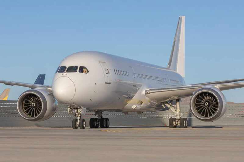 O Boeing 787 N947BA antes de ser transformado em sucata