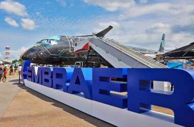 Jato E195-E2 no Singapore Airshow (Embraer)