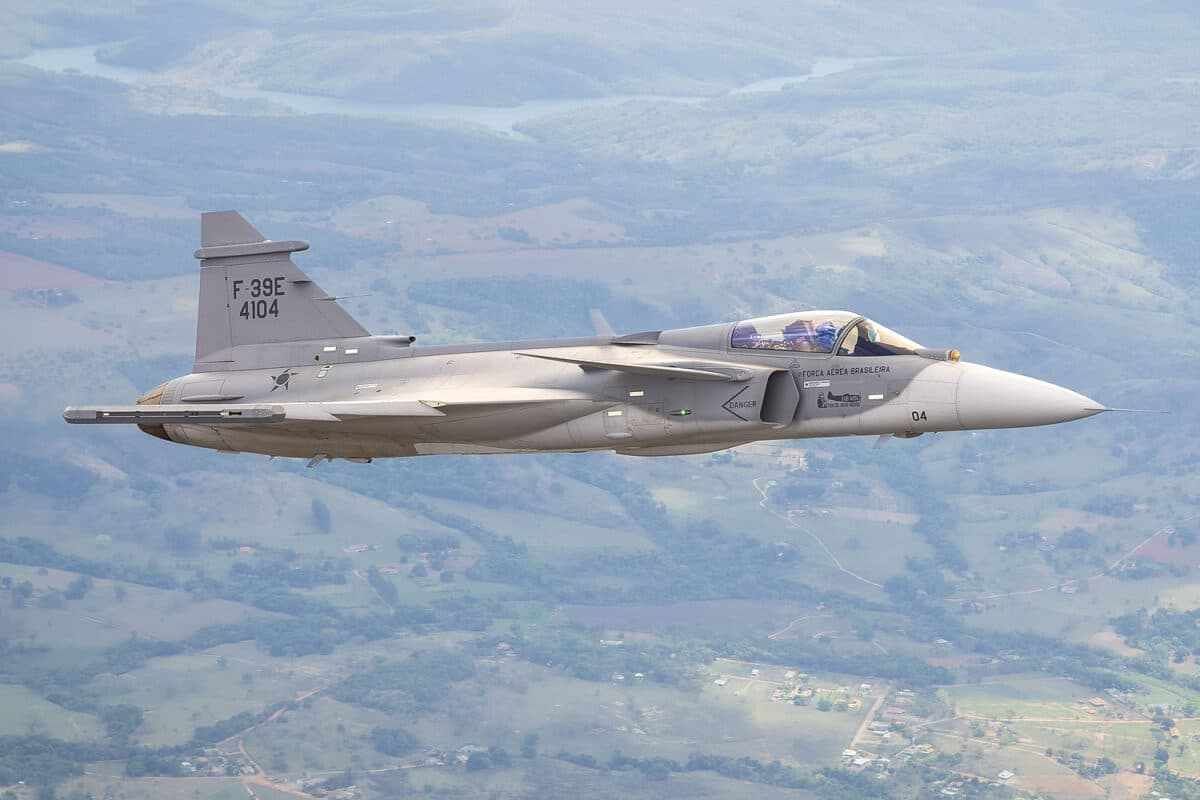 Os caças F-39 Gripen hoje voam no Esquadrão Jaguar