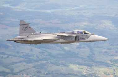 Os caças F-39 Gripen hoje voam no Esquadrão Jaguar