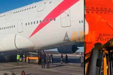 O veículo de serviço atingiu o A380 em 27 de março