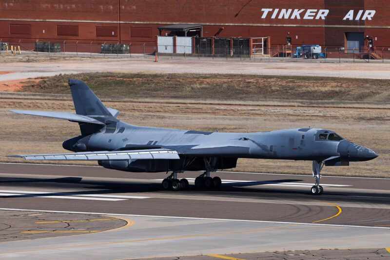 O B-1B de volta da aposentadoria