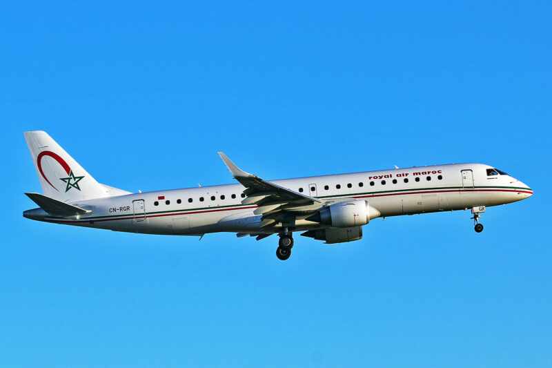 Um dos quatro Embraer E190 da Royal Air Maroc